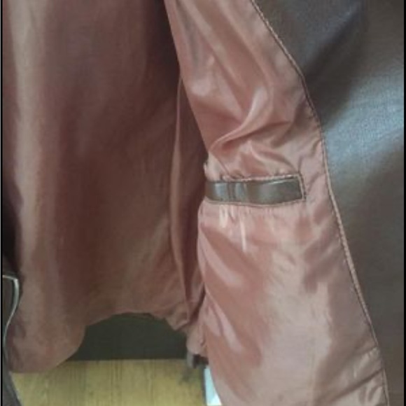 Genuine Leather Moto Jacket - Picture 5 of 5